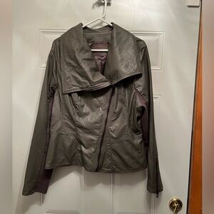 BLANK NYC Moto Jacket in Soft Faux Leather Asymmetrical Zipper Grey  sz XL
